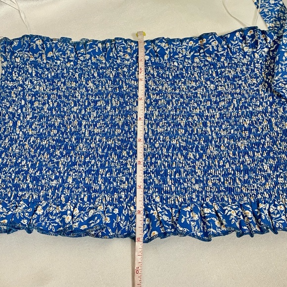 NEW Set of 2 pcs top and skirt L floral blue - Picture 8 of 13